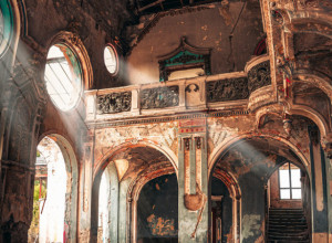 ZAPUŠTEN DVORAC Kome je pripadalo ovo bajkovito zdanje