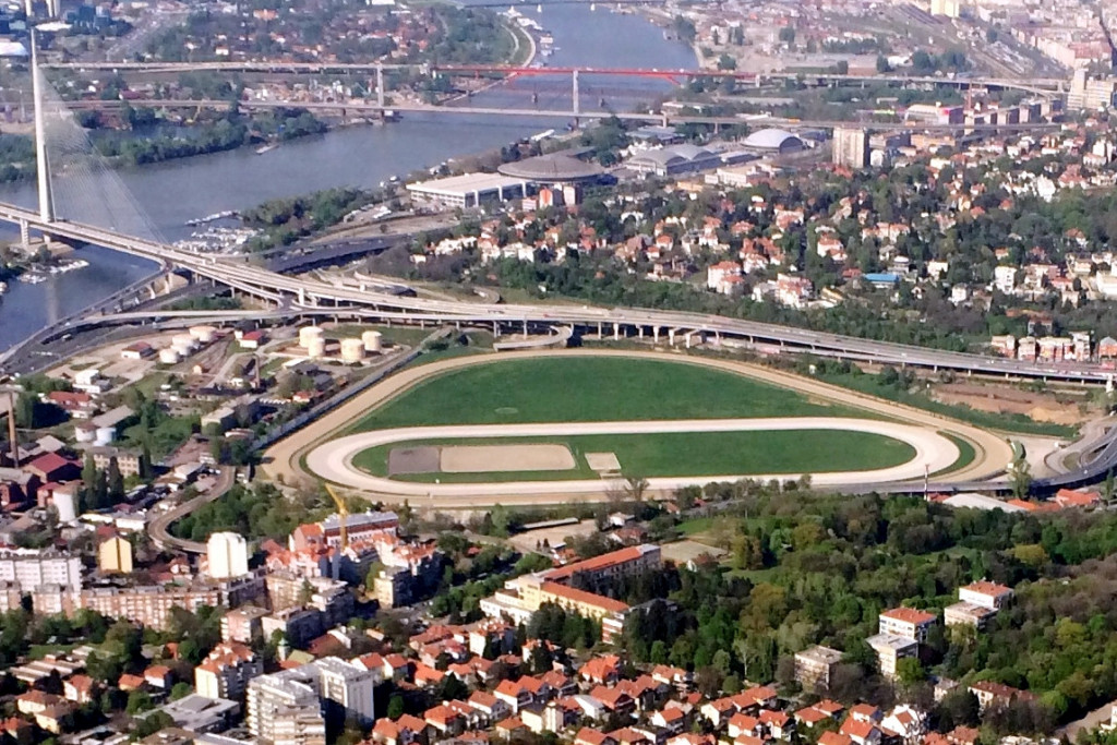 NAJSTARIJI SPORTSKI OBJEKAT U BEOGRADU Upravljanje hipodromom kod Careve ćuprije oduzeto je 1949. godine, nakon nacionalizacije (VIDEO/FOTO)