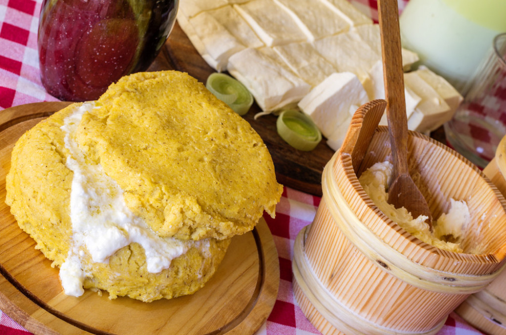 MNOGI MISLE DA JE ISTO, ALI GREŠE Koja je razlika između palente i kačamaka?