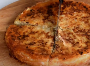 NAJBRŽI recept za burek od gotovih kora: BOLJI je od onog iz pekare, a mogu da ga naprave i novopečene domaćice