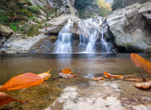 SKRIVEN “PRAVI” GRAD, sa tajnim nivoima, ulazima i izlazima: Za Skobaljić grad se kaže da je svaki njegov kamen istorija (FOTO/VIDEO)