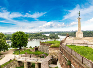 DOBRODOŠLI U SRBIJU Putnici hrle u Beograd, najviše je Rusa, Turaka i turista iz "gastarbajterskog sna"