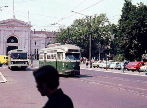 DOK SE ZNAO RED! Beograđani su se prevozili konjskim tramvajem nepoznatog proizvođača (FOTO/VIDEO)