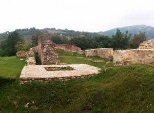 OVO NALAZIŠTE BUDI INTERESOVANJE STRANIH TURISTA Pronađeni predmeti stari čak 7.000 godina na padinama Fruške gore (FOTO/VIDEO)