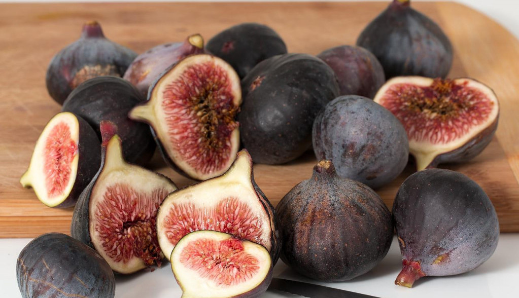 STIŽU SMOKVE A, evo šest razloga zašto treba da jedete ovaj izuzetni plod!