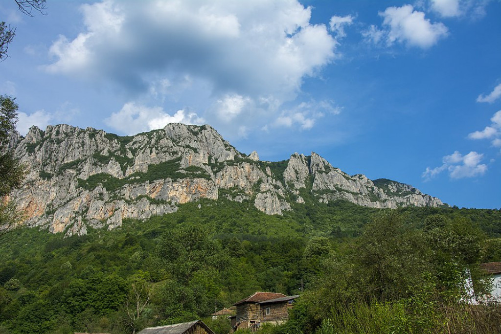 OVO NISU ALPI, OVO JE SRBIJA! Na njenim obroncima, nalaze se manastiri iz 14. veka (FOTO/VIDEO)