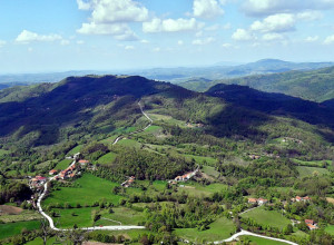 ŠUMADIJA, ŠAJKAČE, ŠLJIVE I OPANCI, KOLEVKA BUNA I USTANAKA Zemlja koja je iznedrila mnoge srpske vođe i velikane