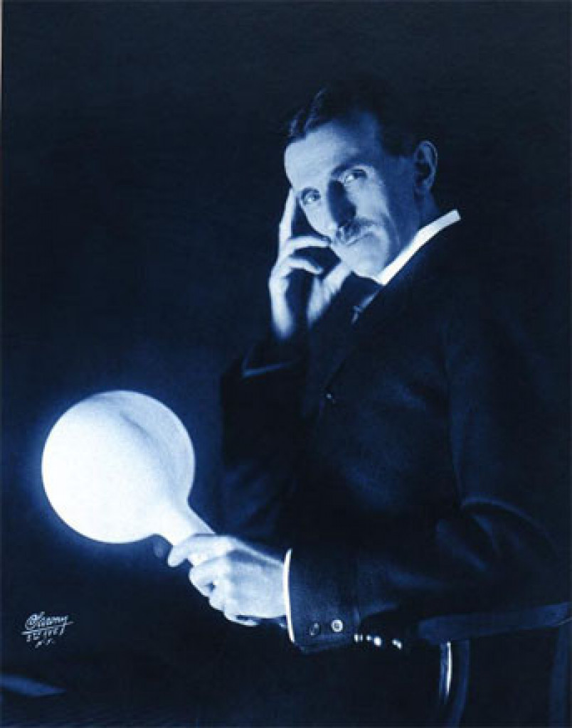 Ovako je Nikola Tesla govorio o ženama: Pričalo se da ih ne voli, a njegovi stavovi šokirali su mnoge