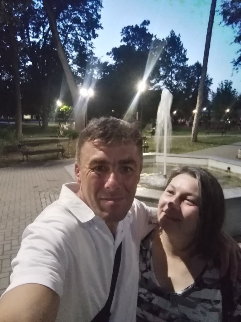 NEKADA NAJPOZNATIJI NEŽENJA U SRBIJI Konačno je pronašao ženu svog života, snajka u selo stiže na jesen! (FOTO/VIDEO)