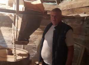 VEROVANJE U SRBA KOJE I DANAS TRAJE Roditelji, čije dete ne može da progovori, dovode ga na ovu vodenicu! (FOTO/VIDEO)