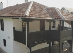 KOMPOZITOR KAO SIMBOL JEDNOG GRADA Ovako i danas izgleda unutrašnjost rodne kuće Stevana Stojanovića Mokranjca, odoleva zubu vremena i privlači posetioce u Negotin (FOTO)