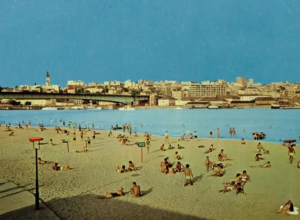 BEOGRAD JE IMAO SVOJU GRADSKU PLAŽU Novobeogradska strane Save, mesto za kratki predah posle napornog dana!
