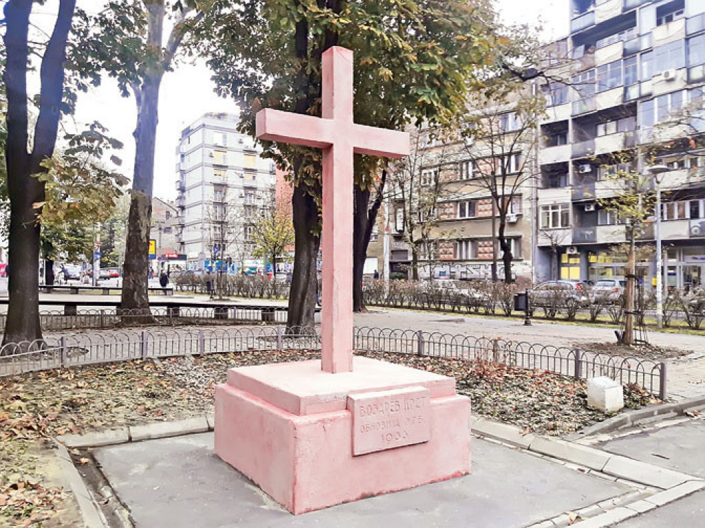 SMATRAO SE SIMBOLOM OSLOBOĐENJA I POBEDE Ovde je podignut prvi javni spomenik u Srbiji, deo Beograda dobio ime po njemu!