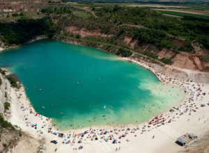 "SRPSKI KARIBI" NA 80 KILOMETARA OD BEOGRADA Pravi raj za turiste i spas od vrućine koji ne smete propustiti (FOTO)