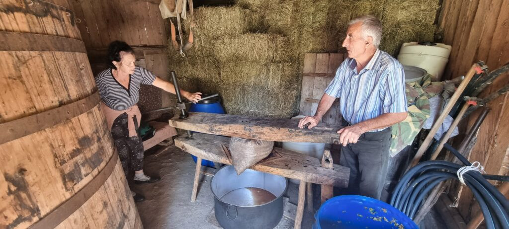 ČUVENA SITA KOJE "NEMA NI U SVIJET" Tradicionalni specijalitet od krušaka može se naći i na vašim stolovima (FOTO/VIDEO)