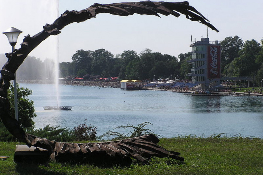 NEĆETE VEROVATI ŠTA SE SVE KRIJE U VODI ADE CIGANLIJE! Ronilac otkrio TAJNE, a OVO je NAJOPASNIJA stvar na jezeru (FOTO)