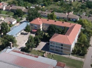 U NASELJU NADOMAK BEOGRADA KVADRAT I ZA 170 EVRA Ljudi prodaju stanove u gradu da bi kupili vikendicu