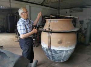 TVORAC LONCA OD ČAK 600 KG Ono što je napravio svojim veštim rukama može da nahrani na desetine porodica