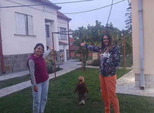 Dve sestre sređivale deo po deo u selu srpske Toskane, a domaćinstvo se zove po omiljenoj uzrečici njihovog dede (FOTO)