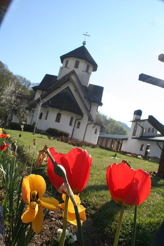BOŽIJE ZAPOVESTI NA "PUTU VERE" Manastir Soko je podignut na platou „Neveste sultanove”, najomraženijeg turskog utvrđenja (FOTO/VIDEO)