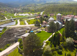ŽIČA U PREVODU ZNAČI MIRAN ŽIVOT Mesto za manastir nije izabrano sasvim slučajno (FOTO/VIDEO)