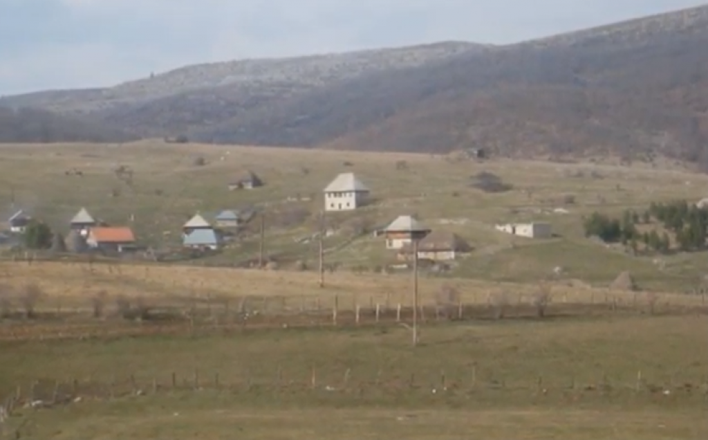 "SRPSKI SIBIR" PREPUN ČAROLIJA Selo na jugozapadu naše zemlje gde se u danu smene tri godišnja doba