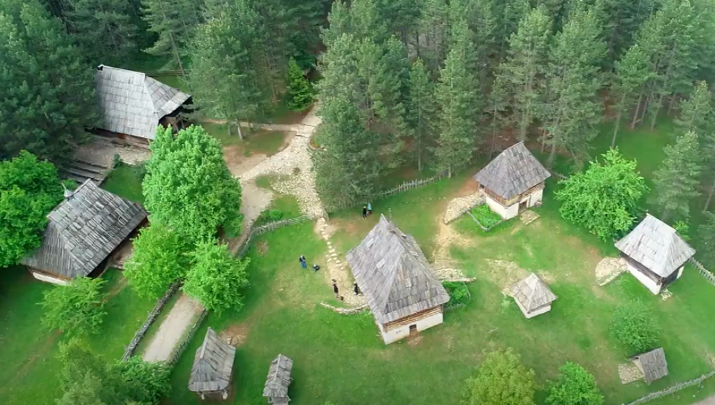 VEKOVNA UMEĆA I VEŠTE RUKE NARODNE Pre doba masovne proizvodnje dobara ovi zanati su služili našim precima (FOTO/VIDEO)