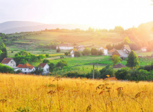 KAŽU ZA NJU DA JE NAJLEKOVITIJA SRPSKA PLANINA Lepotica nadomak Kraljeva nudi beg od gužve, izvore, a tu je i poznata banja (FOTO)