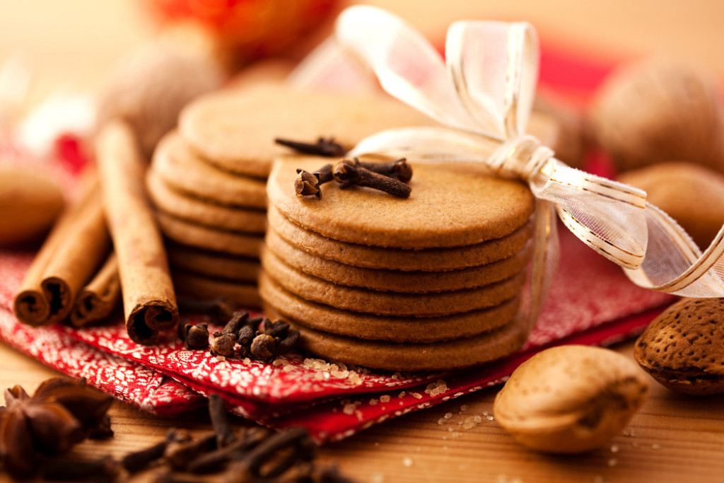 RECEPT ZA STARINSKE MEDENJAKE: Najlepši biskvit koji se savršeno slaže uz čaj ili kompot