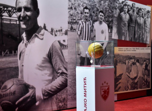 NERVIRAO JE TITA, OBELEŽIO JEDNU FUDBALSKU ERU U JUGOSLAVIJI Ovo je priča o simbolu Crvene zvezde i legendi kakva se jednom rađa