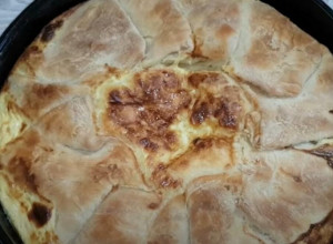 OVA PITA BILA JE HIT U JUGOSLAVIJI Svaka domaćica znala je recept napamet, lako se pravi, a preukusna je (VIDEO)