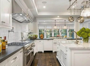 KAKO SE REŠITI ŠMEKA STAROSTI I SMRADA U STANU: Javlja se zbog nekoliko grešaka, a evo kako da ga uklonite bez po muke