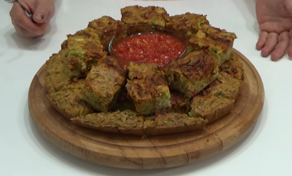 Mineralnom vodom prelijte praziluk, rezultat je neverovatan! POSNA PROJA kakvu do sada niste probali (VIDEO)