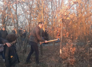 Sa Oplenca poslata prelepa slika čuvanja starih običaja, tradiciju započeo kralj Petar pre 100 godina, a nastavlja princ