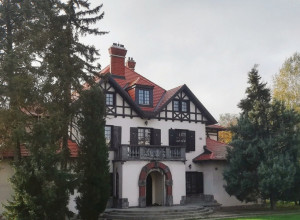 OVDE JE SNIMLJEN CECIN SPOT I ŽIKINA DINASTIJA Filmska priča o Katinki i njenoj kući u kojoj su živeli svi naši omiljeni likovi