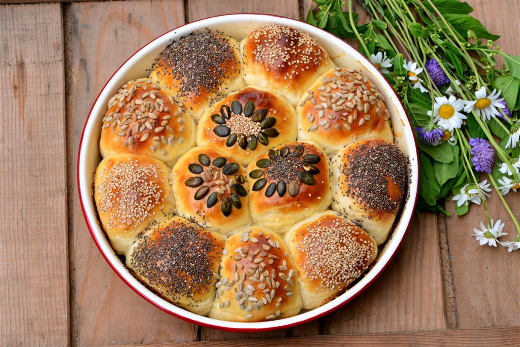 Recept za najjednostavniju tradicionalnu BOŽIĆNU POGAČU