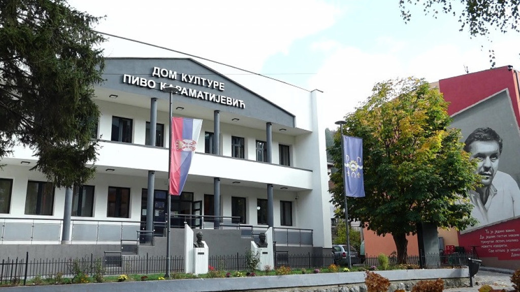 Ostali smo šokirani, Priboj je tradicionalna sredina: Crtani film sa gej junakom u glavnoj ulozi uznemirio roditelje, neki su odmah sa decom napustili projekciju