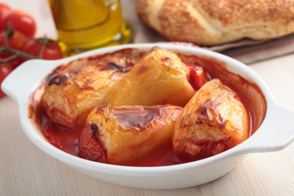 PUNJENE PAPRIKE NA BOSANSKI NAČIN! Nećete im odoleti i pravićete ih često (RECEPT)