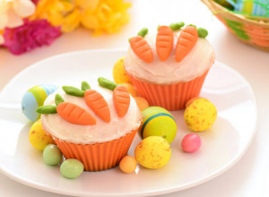 Divna poslastica sa pudingom i piškotama: Brz i jednostavan recept (VIDEO)