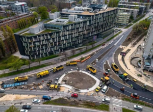 PRVI TURBO KRUŽNI TOK U SRBIJI: Ovde važe POSEBNA PRAVILA u saobraćanju, vozač mora da se odluči pre ulaska u raskrsnicu! (VIDEO)