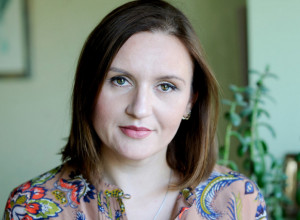 SA 50 IZGLEDA KAO DA IMA 57 Zašto žena sa 50 godina izgleda starije nego što jeste?
