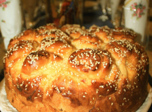 DOMAĆICE, DA LI STE SPREMNE? Priprema vasilice drevni srpski običaj - a evo i jednog RECEPTA