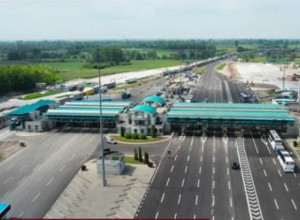 I DANAS GUŽVE NA GRANICI Putnička vozila na Preševu čekaju 40 minuta, na Gradini pola sata
