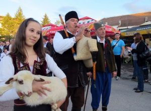 JAGNJIJADA U JAGNJILU Tradicionalna manifestacija u Mladenovcu od 21. do 23. jula!