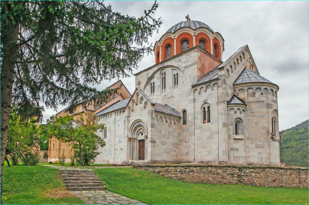 Manastir Studenica: Srpski dragulj u kojem je zaplakala ikona Svetog Save! (FOTO)
