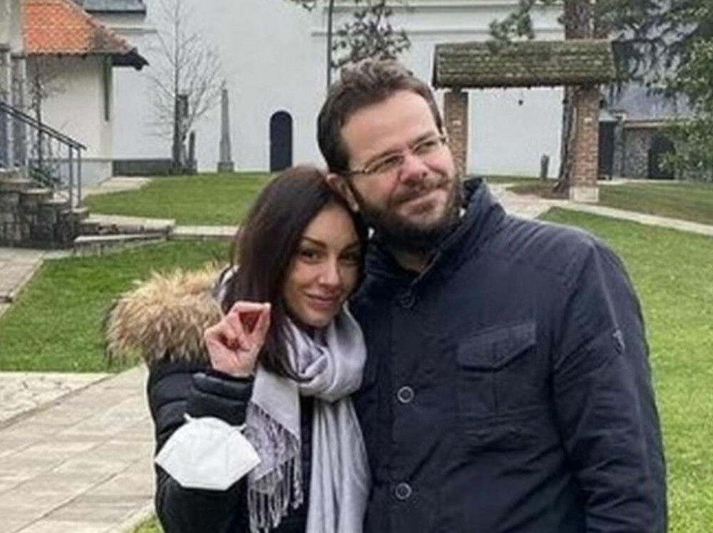 Igrao je u "Ranjenom orlu" i studirao sa Slobodom Mićalović: Nekadašnji glumac danas služi u manastiru Ćelije