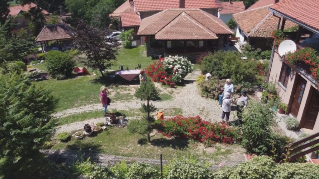 Spava se na slamarici, jedu proja i sarma: Biljana se bavi seoskim turizmom na Rudniku i pokazala da je vraćanje tradiciji odličan poslovni potez