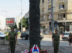 TAJNA “STEĆKA” NA TERAZIJAMA: Sigurno ste ga videli, ali da li znate ZAŠTO JE BAŠ TU i kakvu tužnu priču krije?