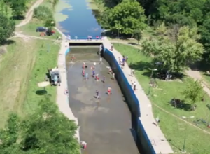 U VOJVODINI SE NALAZI NAJNEOBIČNIJI BAZEN Nekada su se u njemu igrale vaterpolo utakmice, a danas je pravi hit među turistima (FOTO)