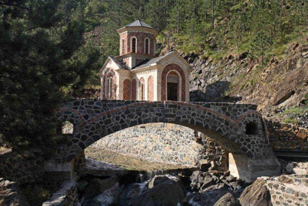 Lekovite vode - izvor zdravlja i eleksir mladosti: Prokletstvo Tarabića vezuje se za ovo mesto